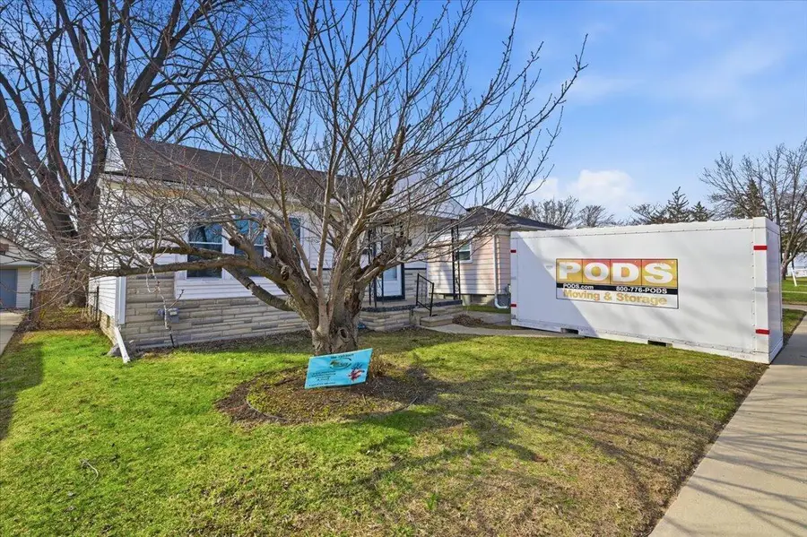 24883 Brittany, Eastpointe, MI 48021 - #3