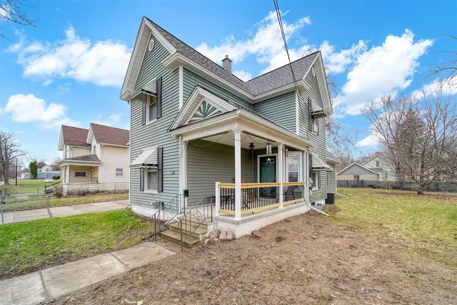 826 Carl Breeding, Jackson, MI 49203 - #3