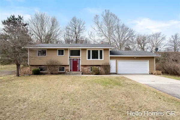 6506 Burger, Grand Rapids, MI 49546