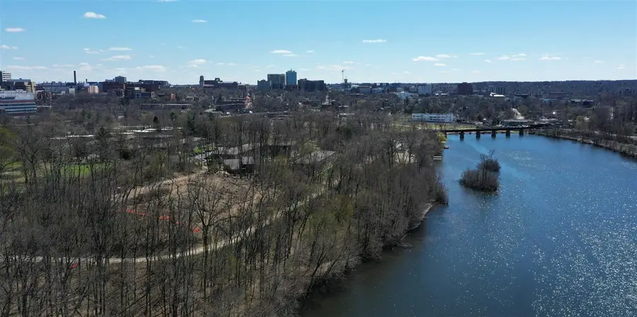 1124 Longshore #Unit 1, Ann Arbor, MI 48105 - #3