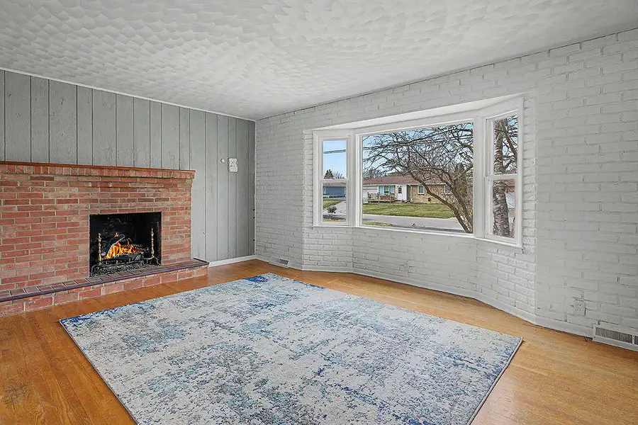 4284 Plymouth, Grand Rapids, MI 49508 - #3