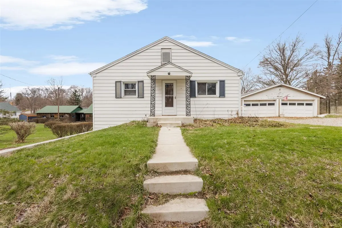 204 Terre Coupe, Buchanan, MI 49107 - #1