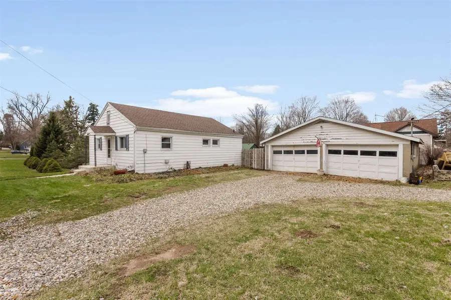 204 Terre Coupe, Buchanan, MI 49107 - #3