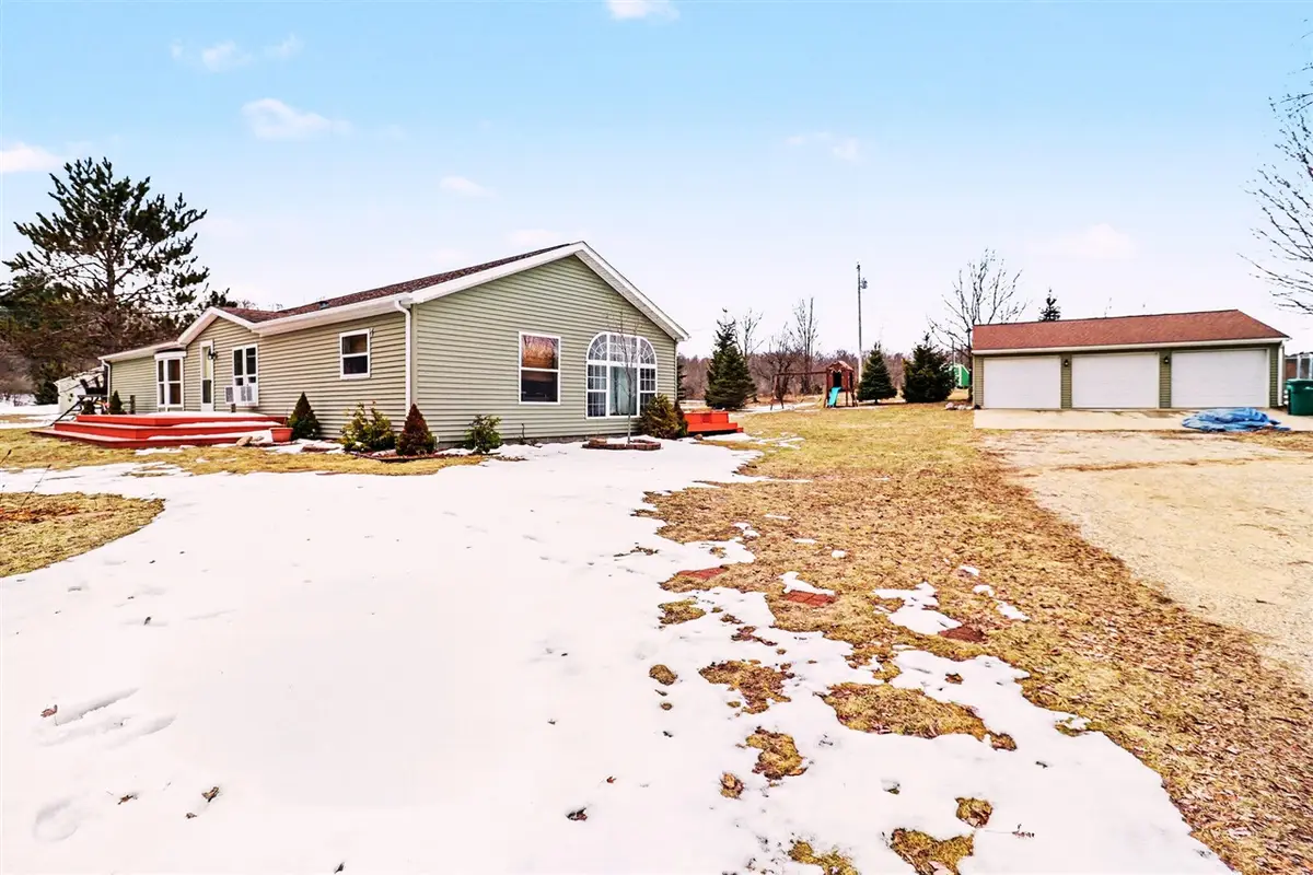 4395 N Raymond, Luther, MI 49656 - #1