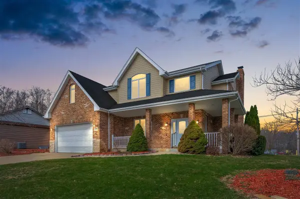 5036 Shoreview, Coloma, MI 49038