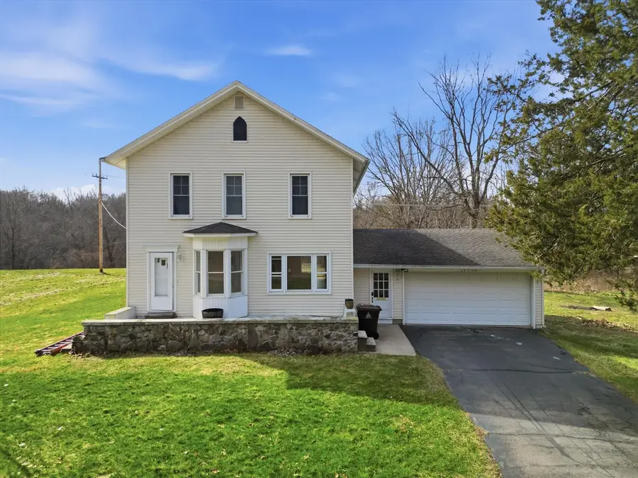 17753 Waterloo, Chelsea, MI 48118 - #2