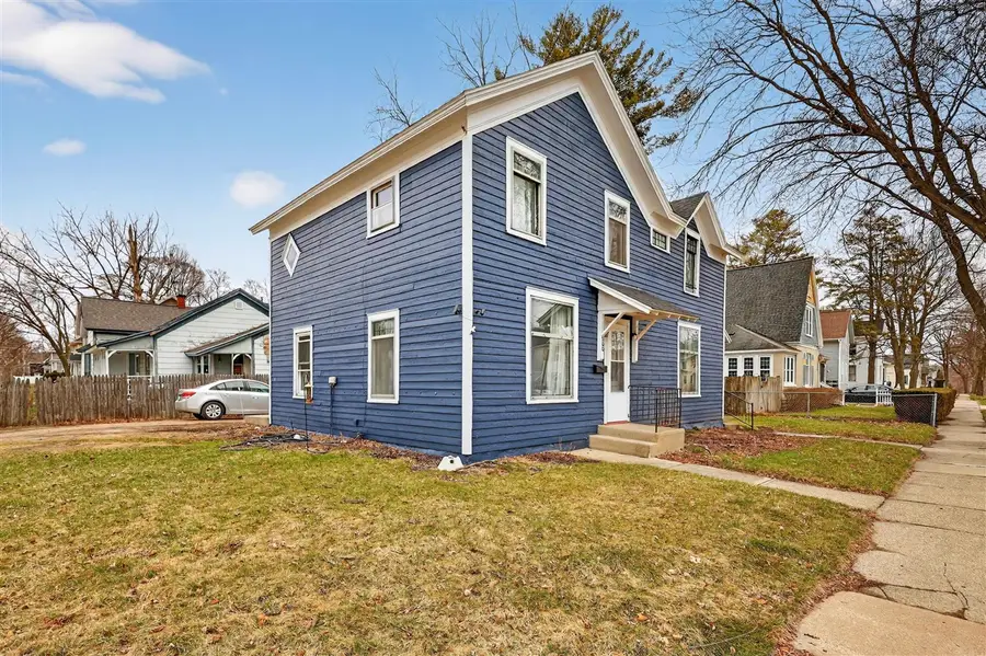 200 E Grove, Greenville, MI 48838 - #3