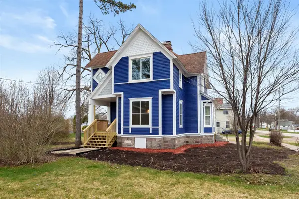 125 E Delaware, Decatur, MI 49045