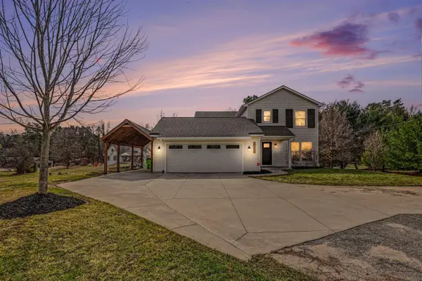 4480 Knapp, Grand Rapids, MI 49525