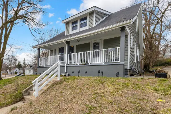 1115 Adams, Grand Rapids, MI 49507