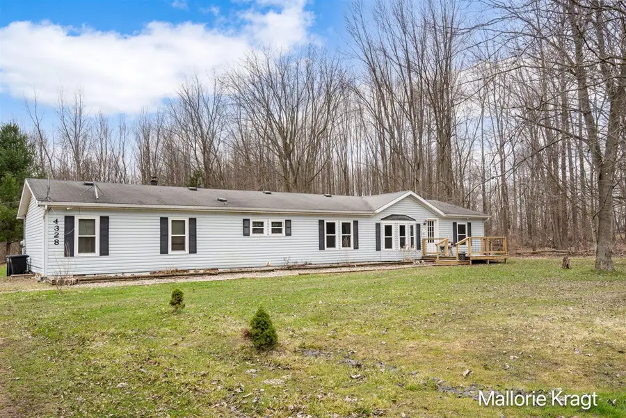 4328 105th, Allegan, MI 49010 - #3