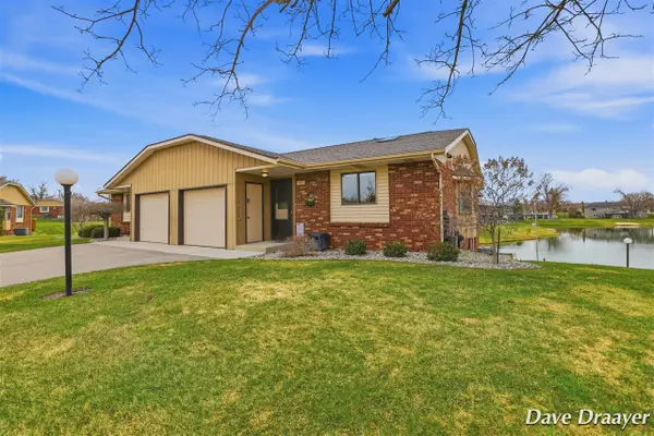 709 Waterview, Grandville, MI 49418