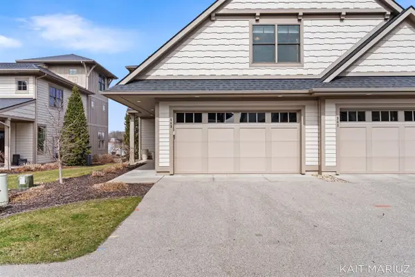 543 Macatawa, Holland, MI 49423