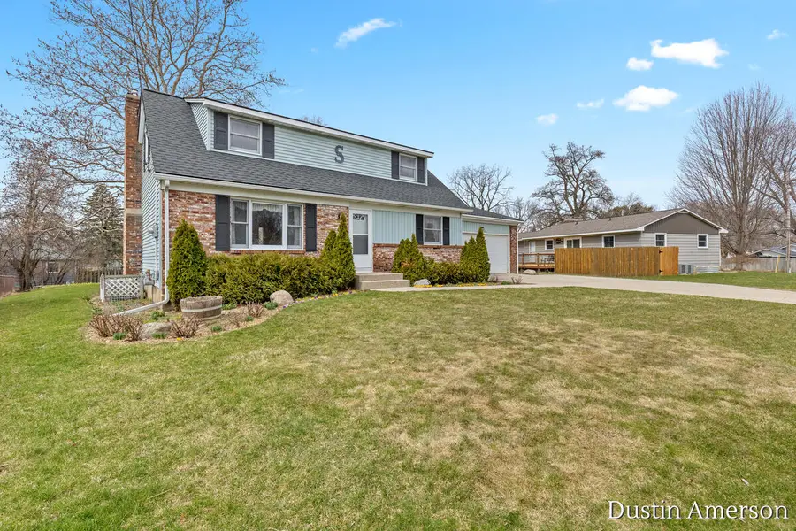 2656 Vassar, Grand Rapids, MI 49506 - #2