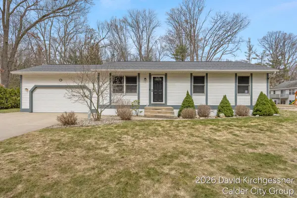 2972 W Fruitport, Fruitport, MI 49415