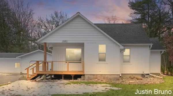 15952 Groesbeck, Grand Haven, MI 49417