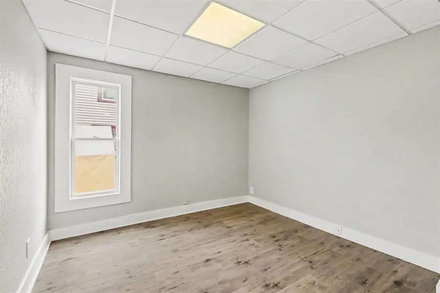 905 N Sycamore, Lansing, MI 48906 - #3