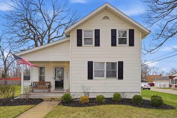 1232 Rosewood, Wayland, MI 49348