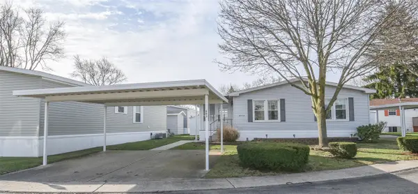 605 Cedar, Jonesville, MI 49250