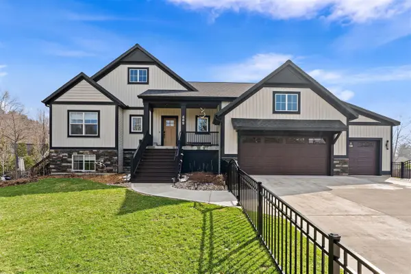 489 S Union, Douglas, MI 49406