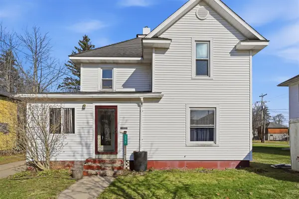 330 Cleveland, Nashville, MI 49073