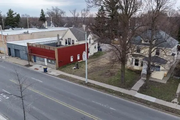 1904 Division, Grand Rapids, MI 49507