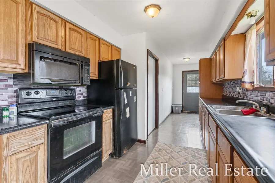6130 Gurd, Hastings, MI 49058 - #3