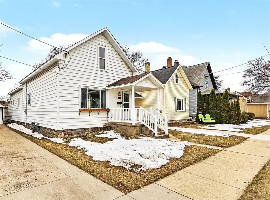 289 6th, Manistee, MI 49660 - #3