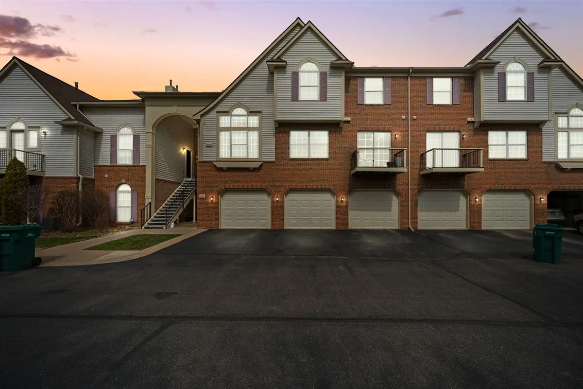 9475 Lakeside, Ypsilanti, MI 48197 - #1