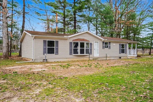 23841 Jefferson Center, Cassopolis, MI 49031