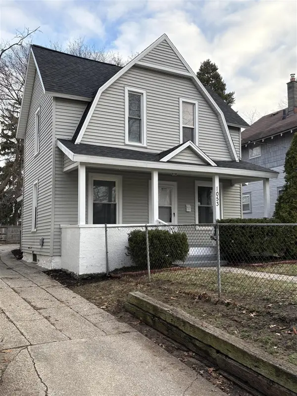 1053 Watkins, Grand Rapids, MI 49507