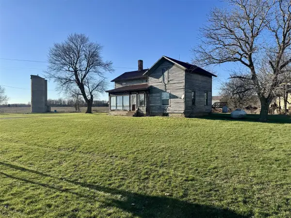 102 W Central, Coldwater, MI 49036