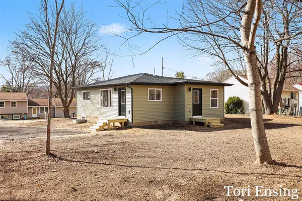 914 N Edgewood, Greenville, MI 48838