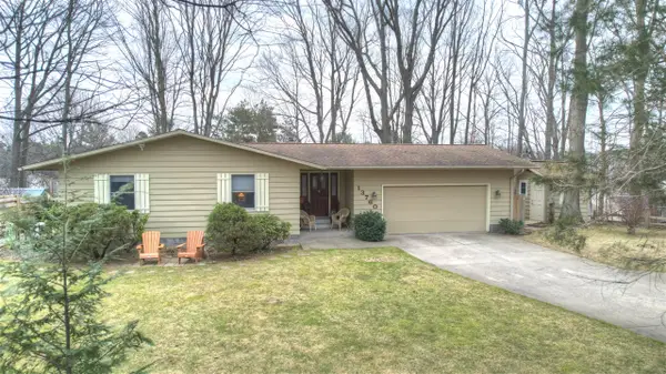 13760 Lakeshore, Grand Haven, MI 49417