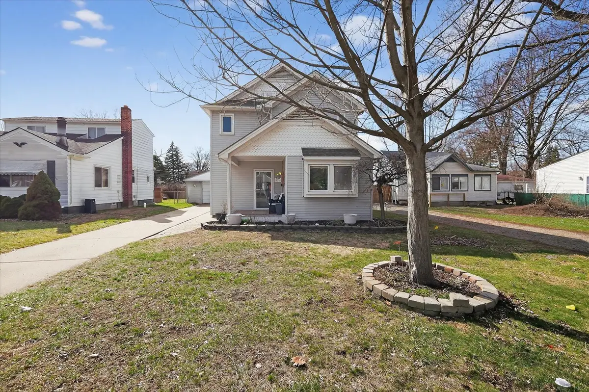 8915 Deering, Livonia, MI 48150 - #1