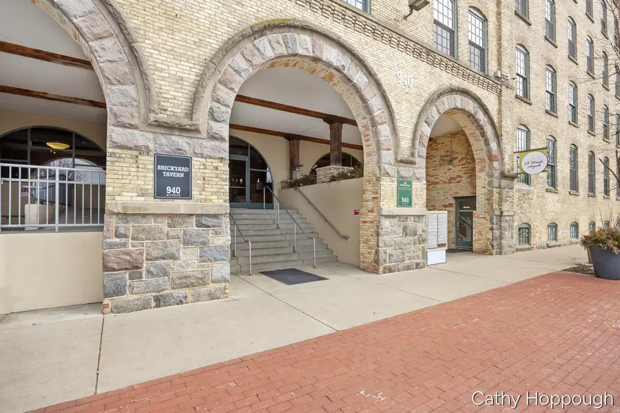 940 Monroe #545, Grand Rapids, MI 49503 - #2