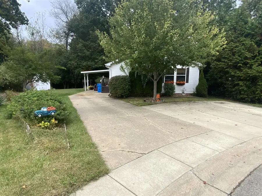 3363 Buckthorn, Jackson, MI 49201 - #3