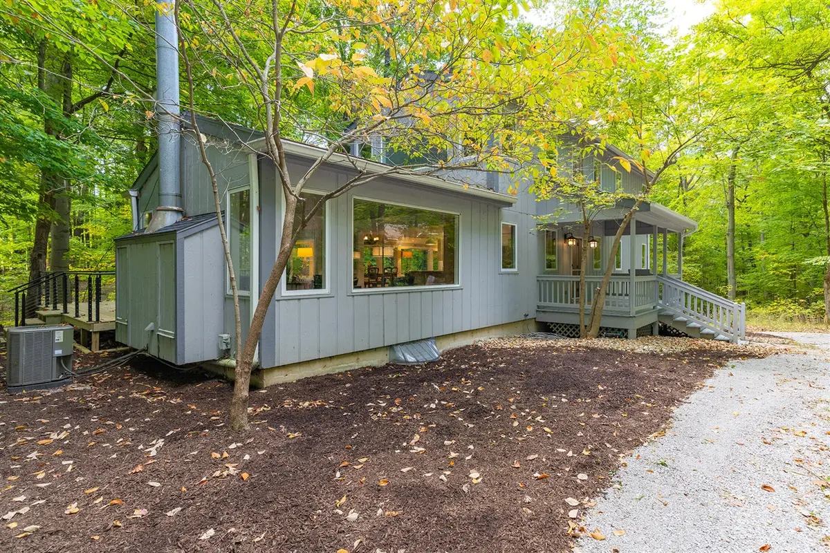 39 Camp Madron, Buchanan, MI 49107 - #1