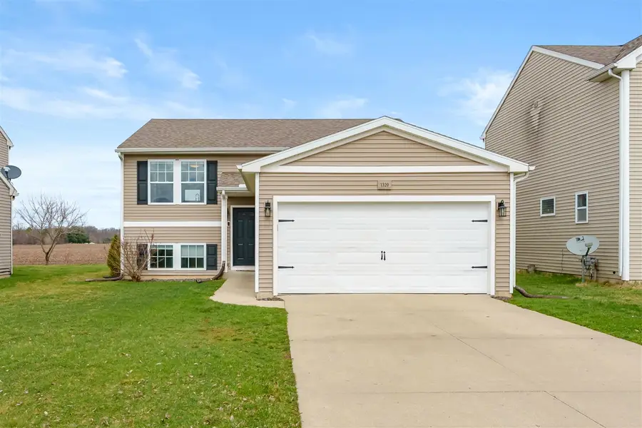 1320 Gardner Pond, Vicksburg, MI 49097 - #2