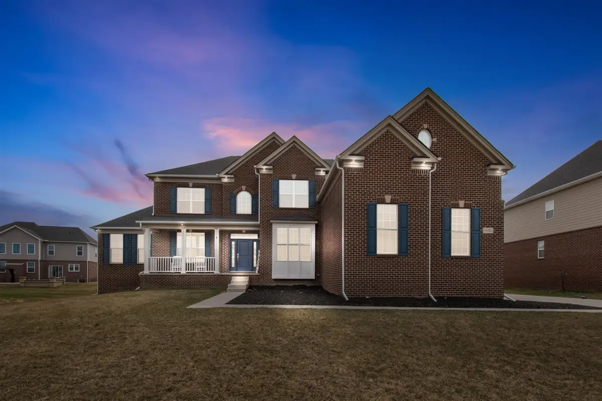 51083 Meadowlands, Canton, MI 48188 - #1