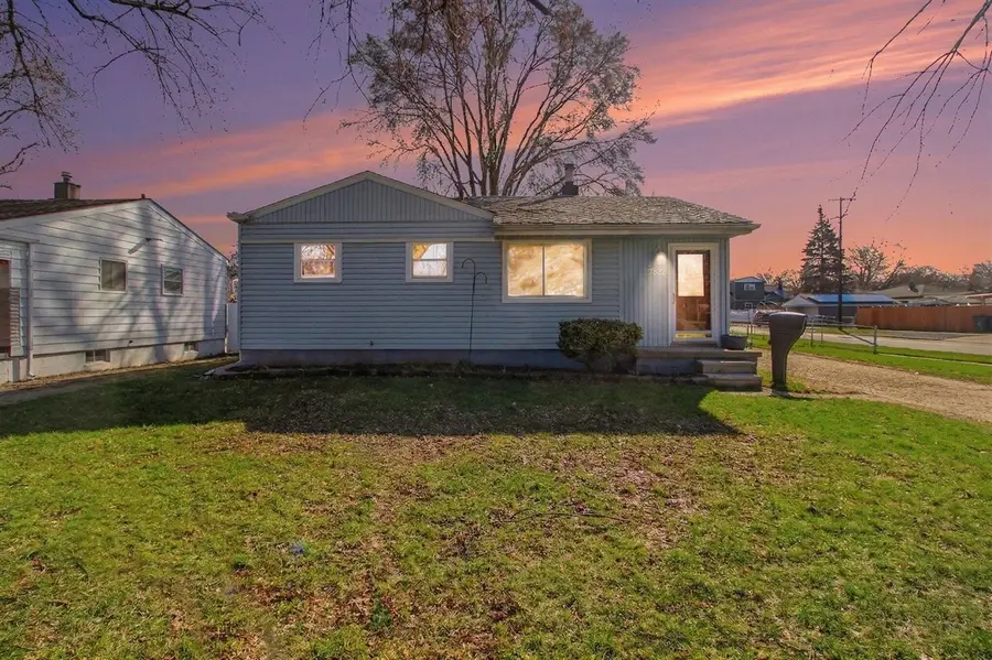 7855 Weddel, Taylor, MI 48180 - #2