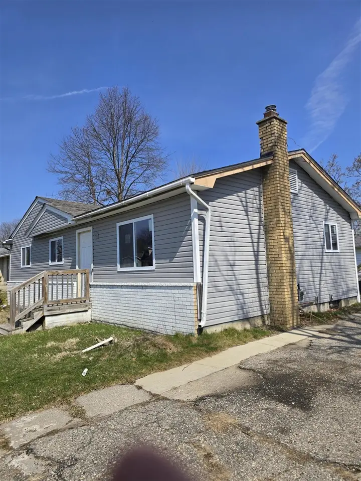 5017 Conners, Lansing, MI 48911 - #3