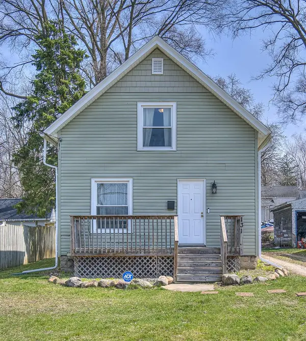 131 Willow, Jackson, MI 49202