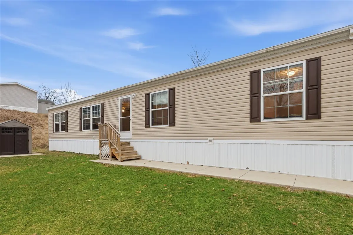 1815 Veronica #196, Lowell, MI 49331 - #1