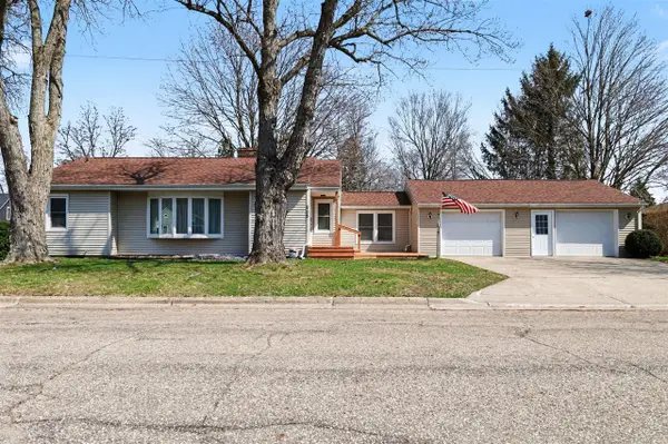 605 S Anderson, Plainwell, MI 49080