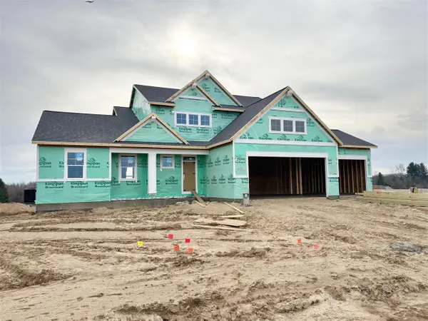 7082 Kettle Dale, Alto, MI 49302