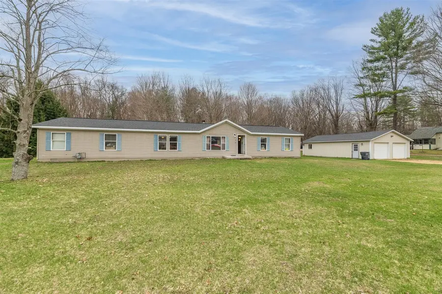 18242 32nd, Gobles, MI 49055 - #2