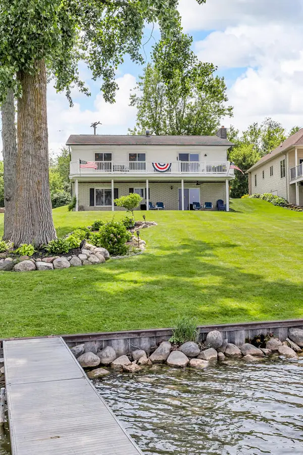 11786 E Sauk, Jerome, MI 49249