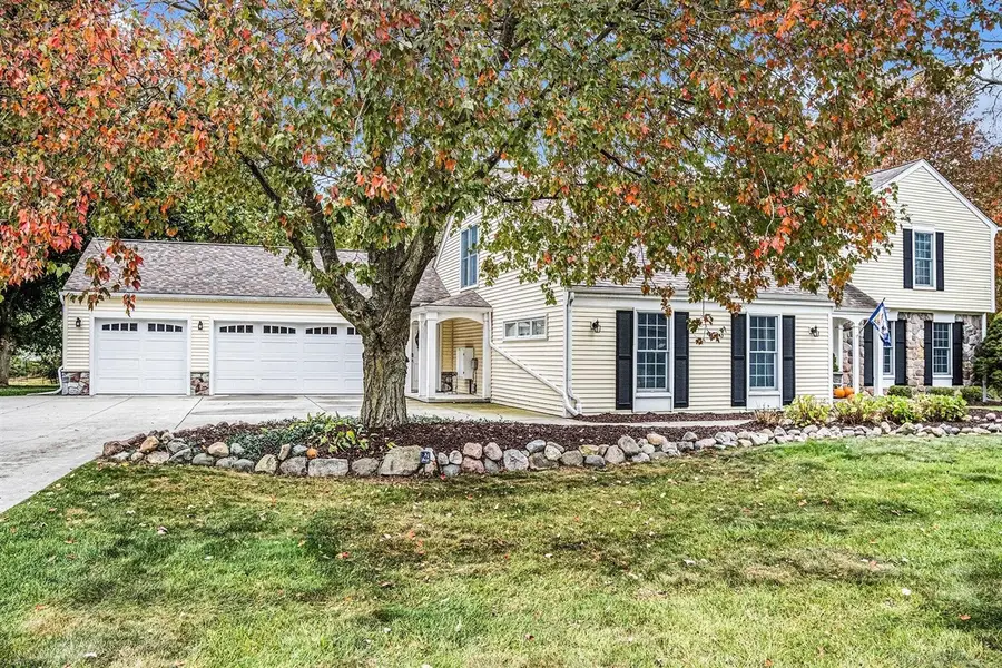 5589 Tanglewood, Ann Arbor, MI 48105 - #3