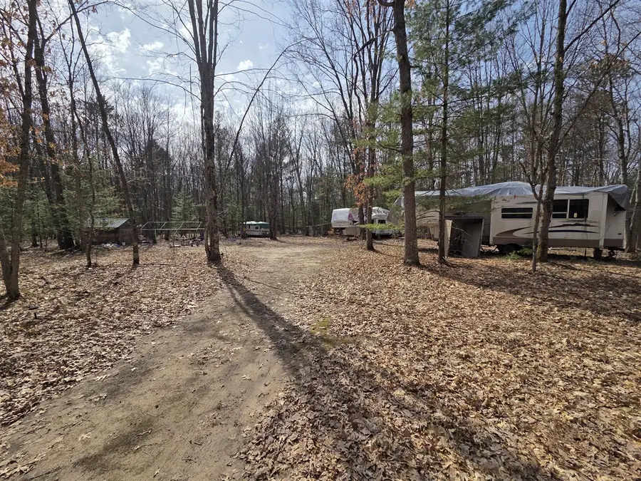 00 6 Mile, Irons, MI 49644 - #2